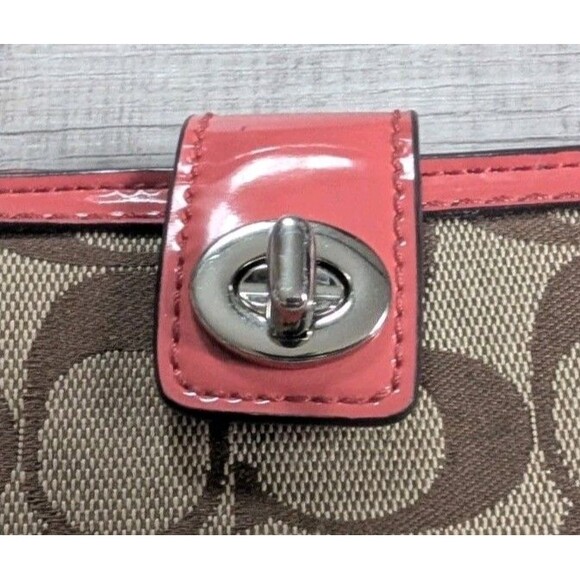 Coach Park Signature C Multi Case Turn Lock Wallet Tearose Khaki - Picture 2 of 12